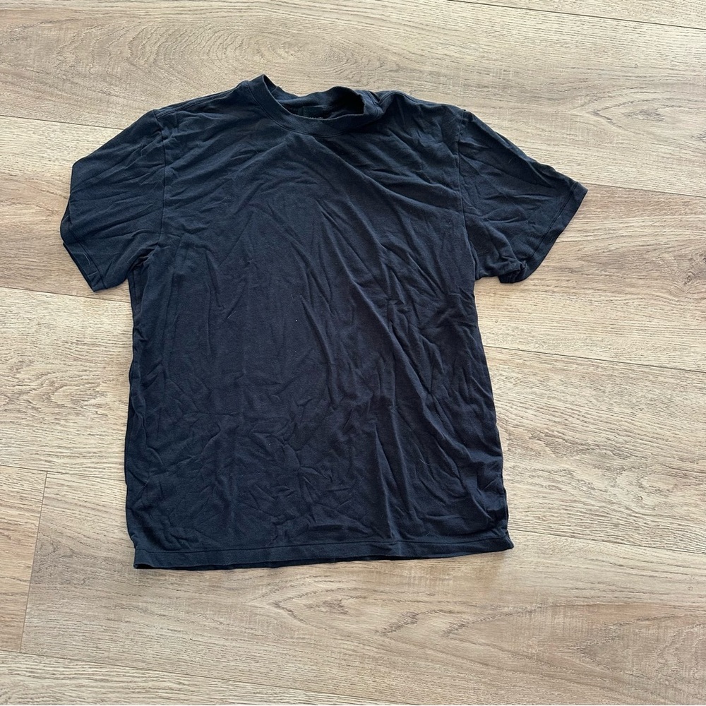 Skims boyfriend tee sz Small